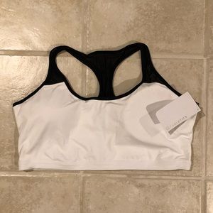 Fabletics Amna Sports Bra